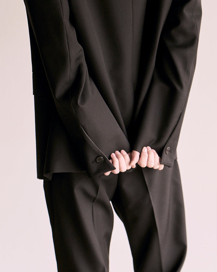 Leather Reveal Sleeve Wool Blazer_Black