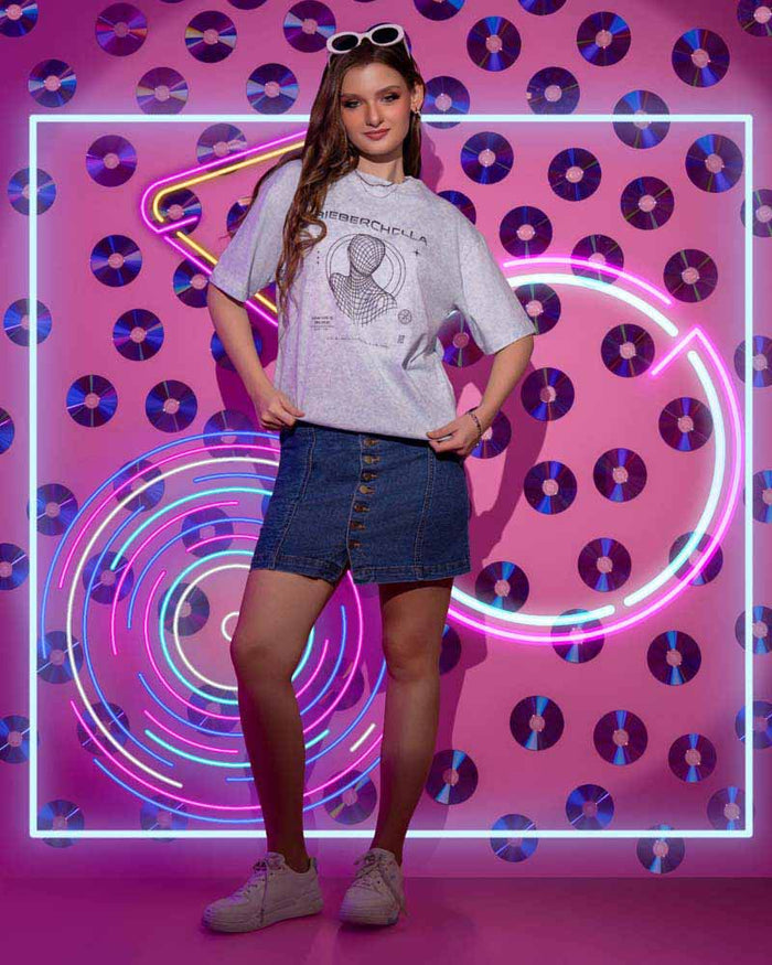 A . OVERSIZED PRINTED T - SHIRT
