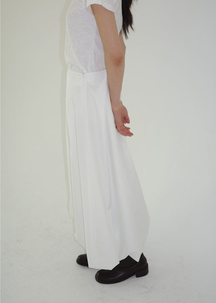 BALLOON MAXI SKIRT -WHITE