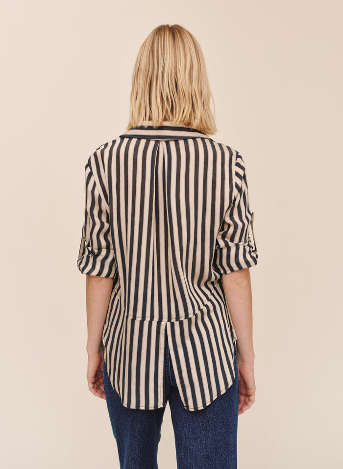 B4176-L55-304 - SPLIT BACK BUTTON DOWN