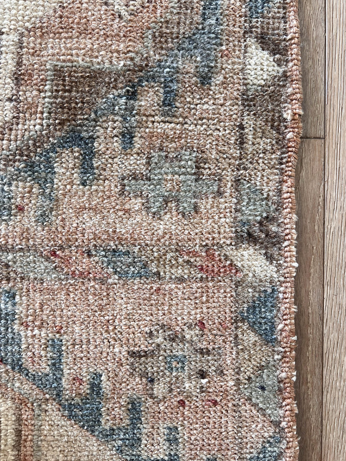 Chief Vintage Oushak Rug