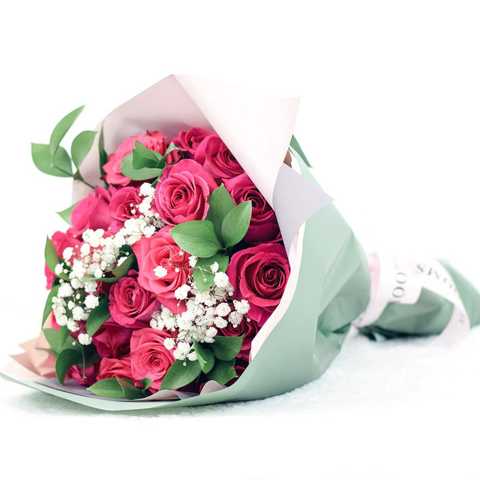 Deluxe Pink Rose Bouquet with Ruscus and Baby's Breath – the bouquet