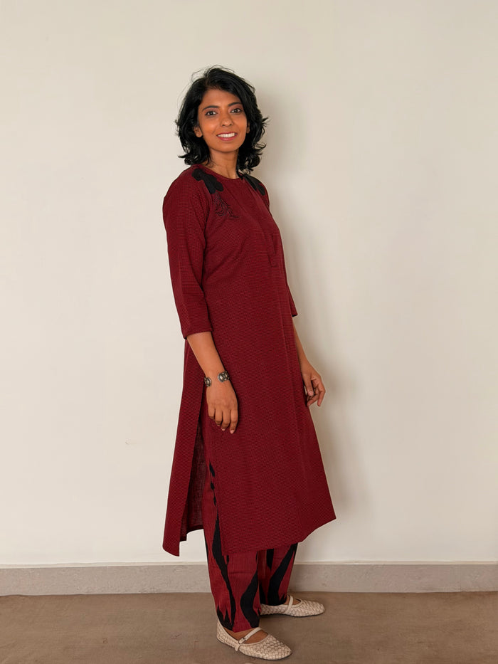 Elements Gridlock Applique Kurta - Brick