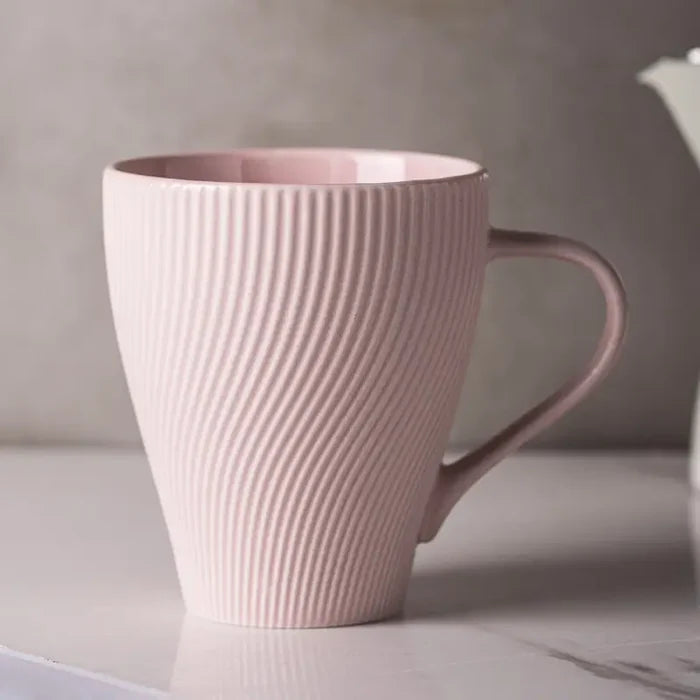 Embossed Elegant Tea Coffee Mug