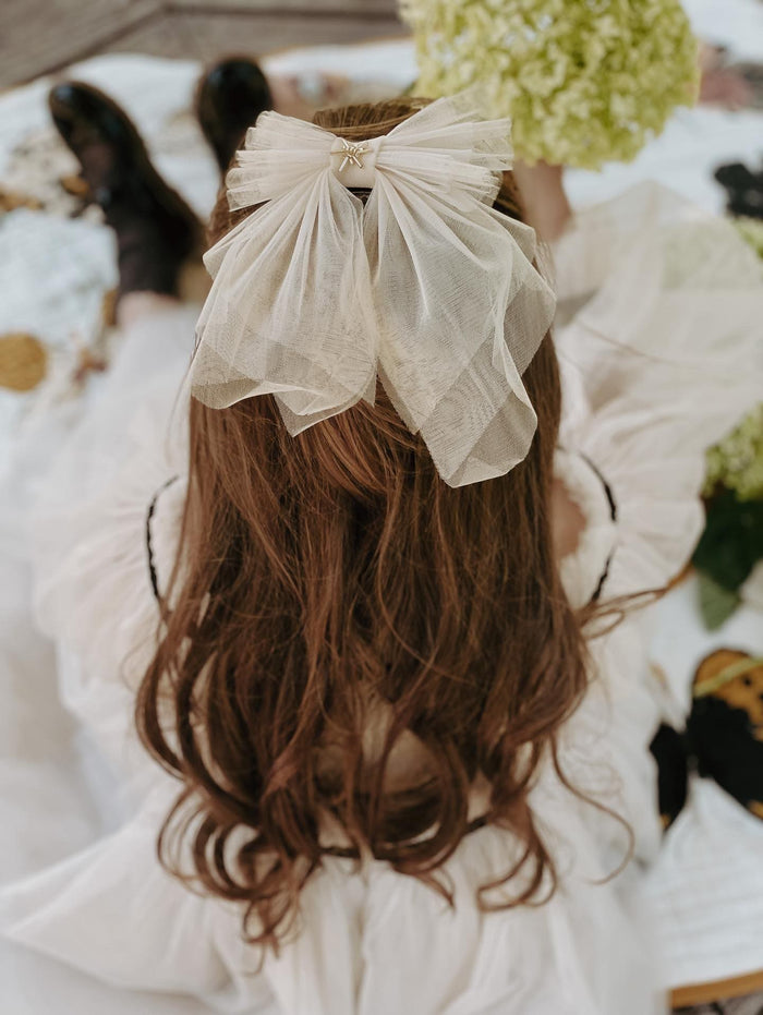 Fira Tulle Hair Bow - Petite Maison Kids