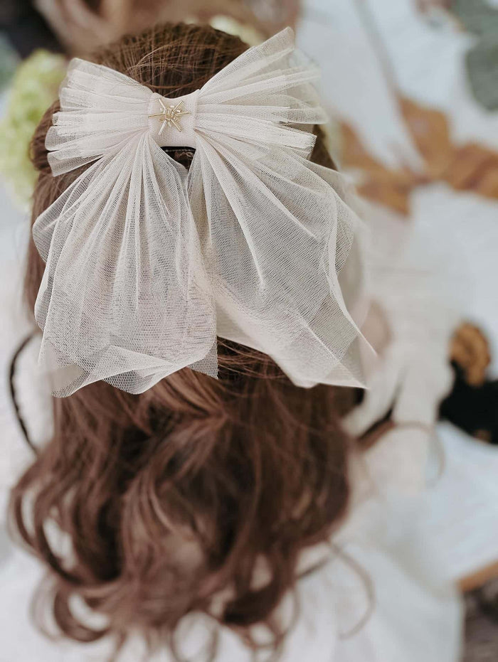 Fira Tulle Hair Bow - Petite Maison Kids