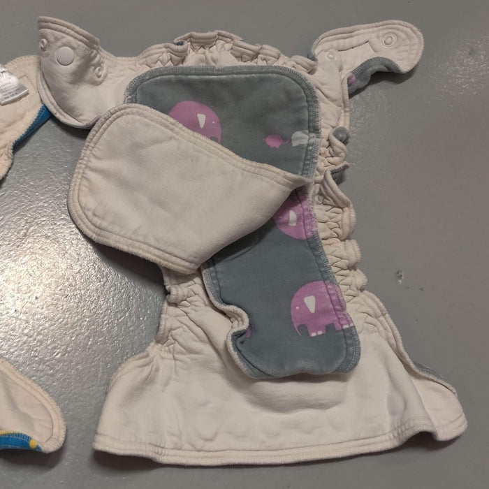 GENTLY USED GroVia KiwiPie Fitted - Elephants