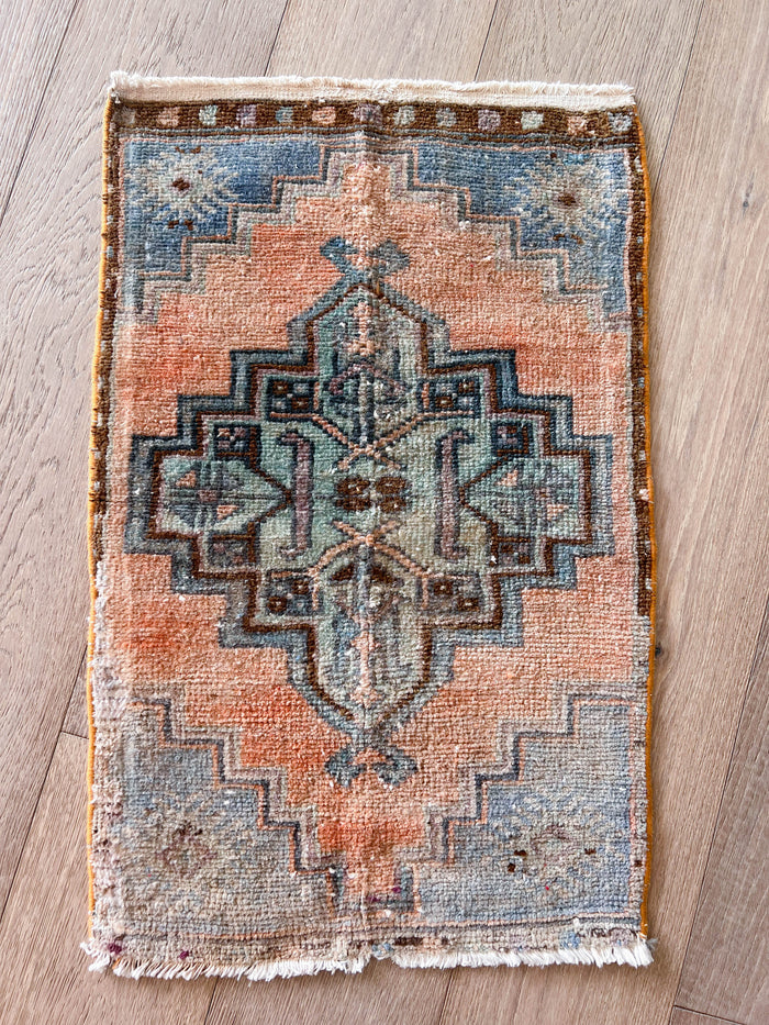Giorgio Vintage Oushak Rug