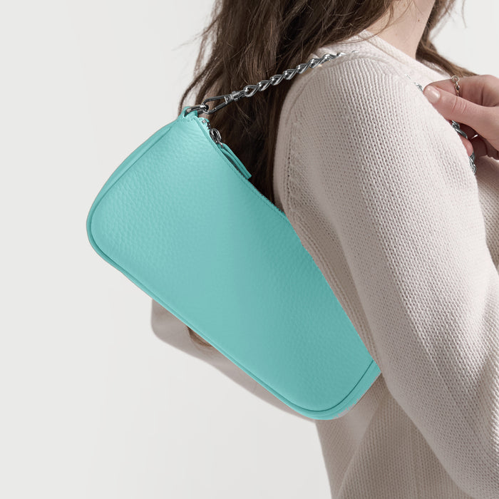 Greta Chain Small Pochette Celeste