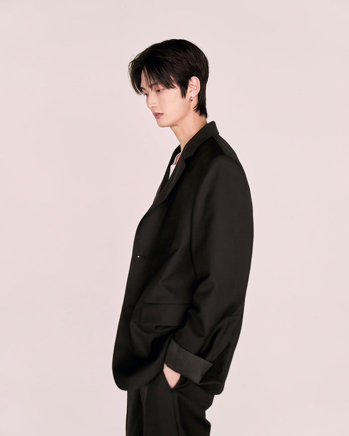 Leather Reveal Sleeve Wool Blazer_Black