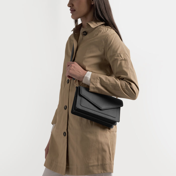 Medium Willow Envelope Bag Black Pebble