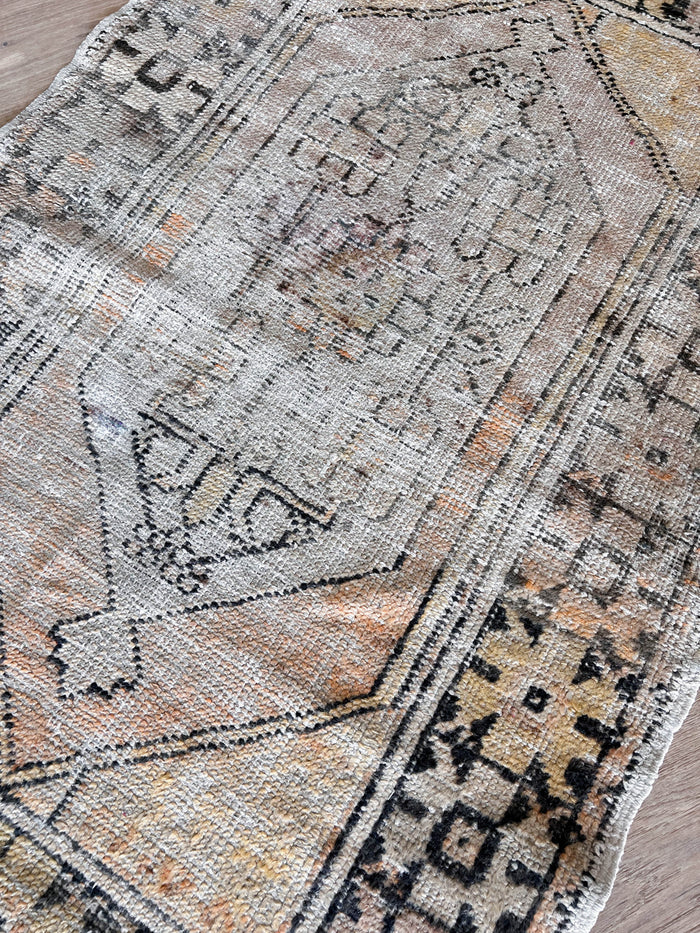 Mello Vintage Oushak Rug