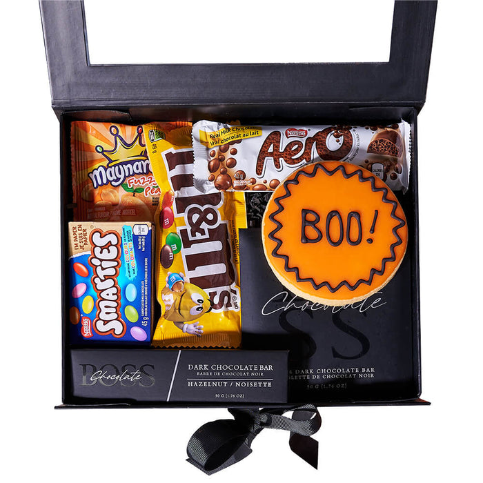 Premium Halloween Gift Box with Maynard's and Aero Chocolates – gift basket with BOO sugar cookie, peanut m&m's and smarties