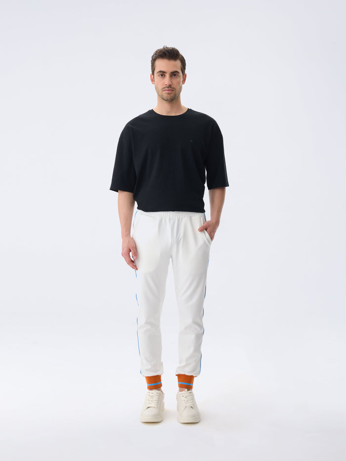 WHITE / S