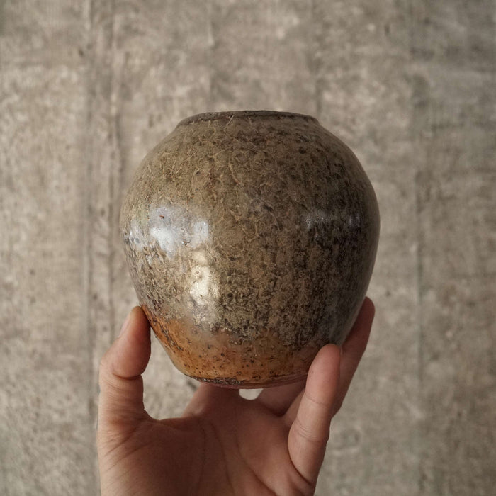 SMALL VASE LIGHT BROWN #3