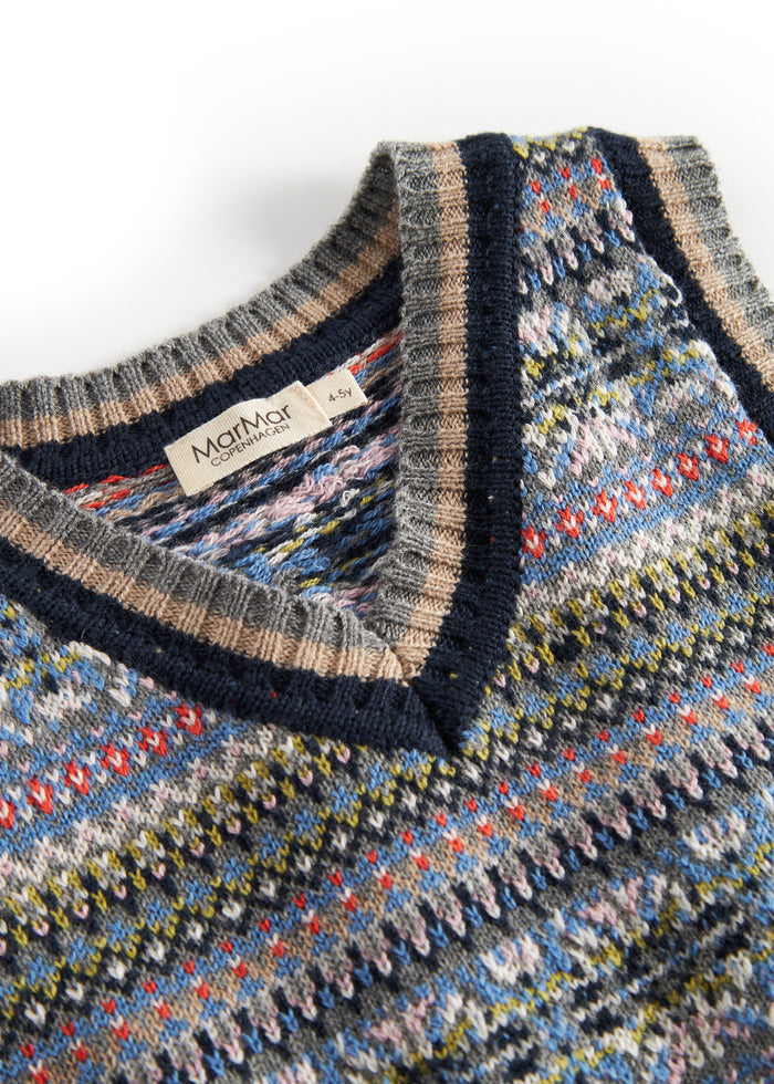 Knitted children's vest with colorful pattern and V-neck