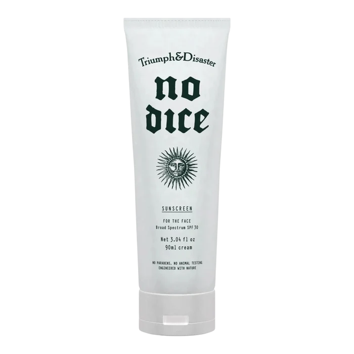 Triumph & Disaster No Dice solkrem SPF 30 i hvit flaske med matt finish