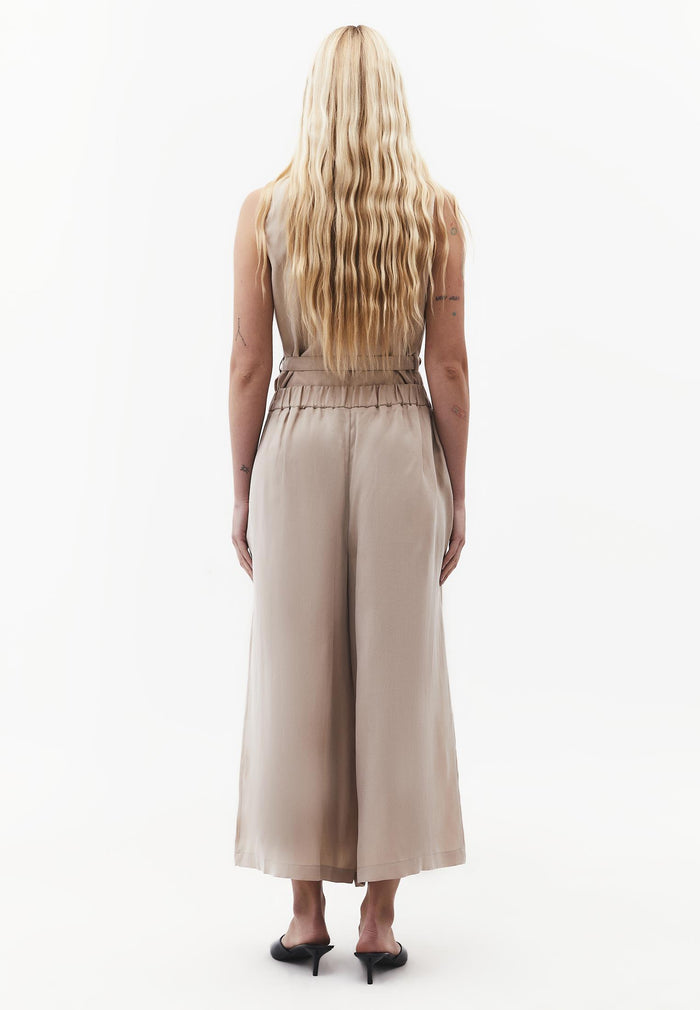 Wide Leg High Waist Trousers with Pleat Details - FEATHER GRAY